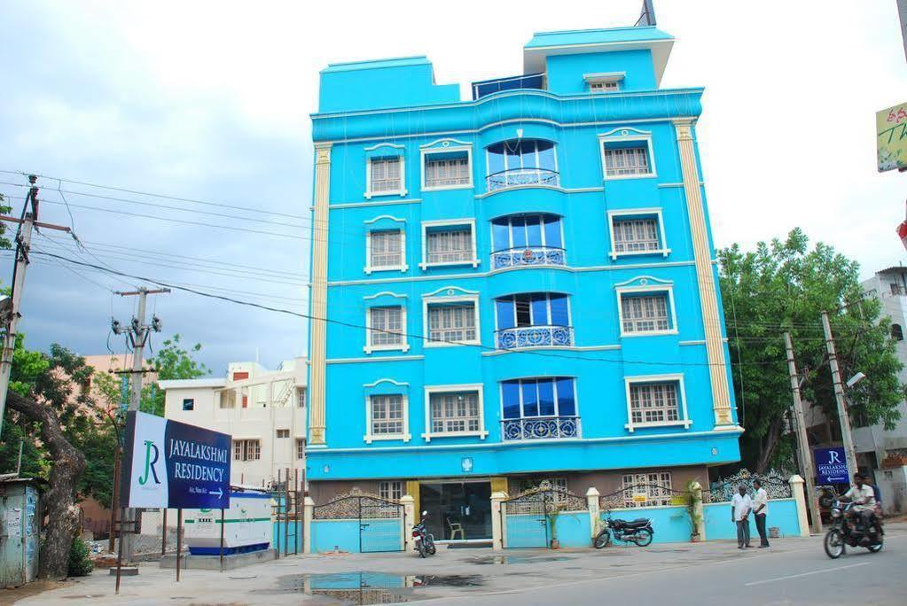 ホテルJayalakshmi Residency ティルパティ エクステリア 写真
